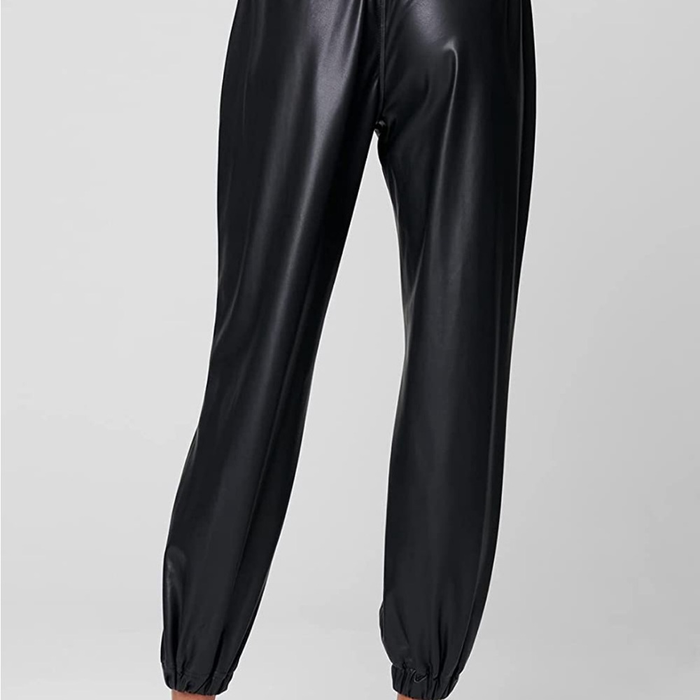 BLANK NYC Black Drawstring Faux Leather Joggers Size 28 - Picture 15 of 16